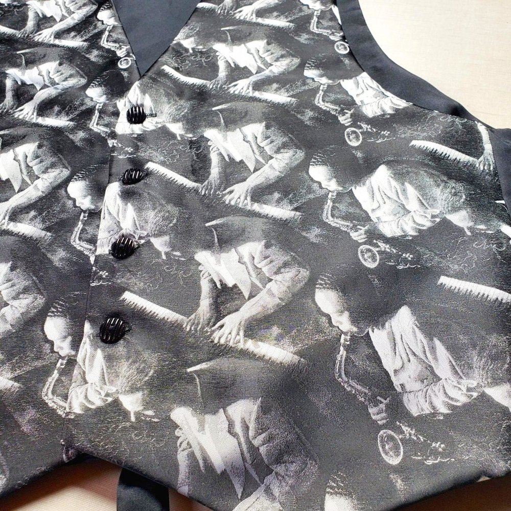 Unisex Vintage Musical Jazz Blues Button Down Saxophone Vest